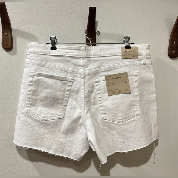 NWT AG-ED Hailey Cutoff White Boyfriend Denim Stretch Shorts Size 32 - Picture 8 of 15